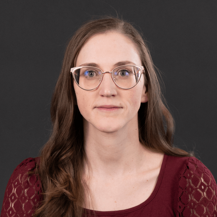 Headshot Template 1 3 700x700 - Mary-Jo Tacker