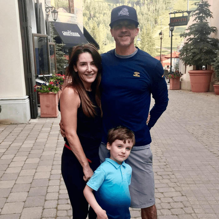 Headshot Template 22 700x700 - Brandon Horton